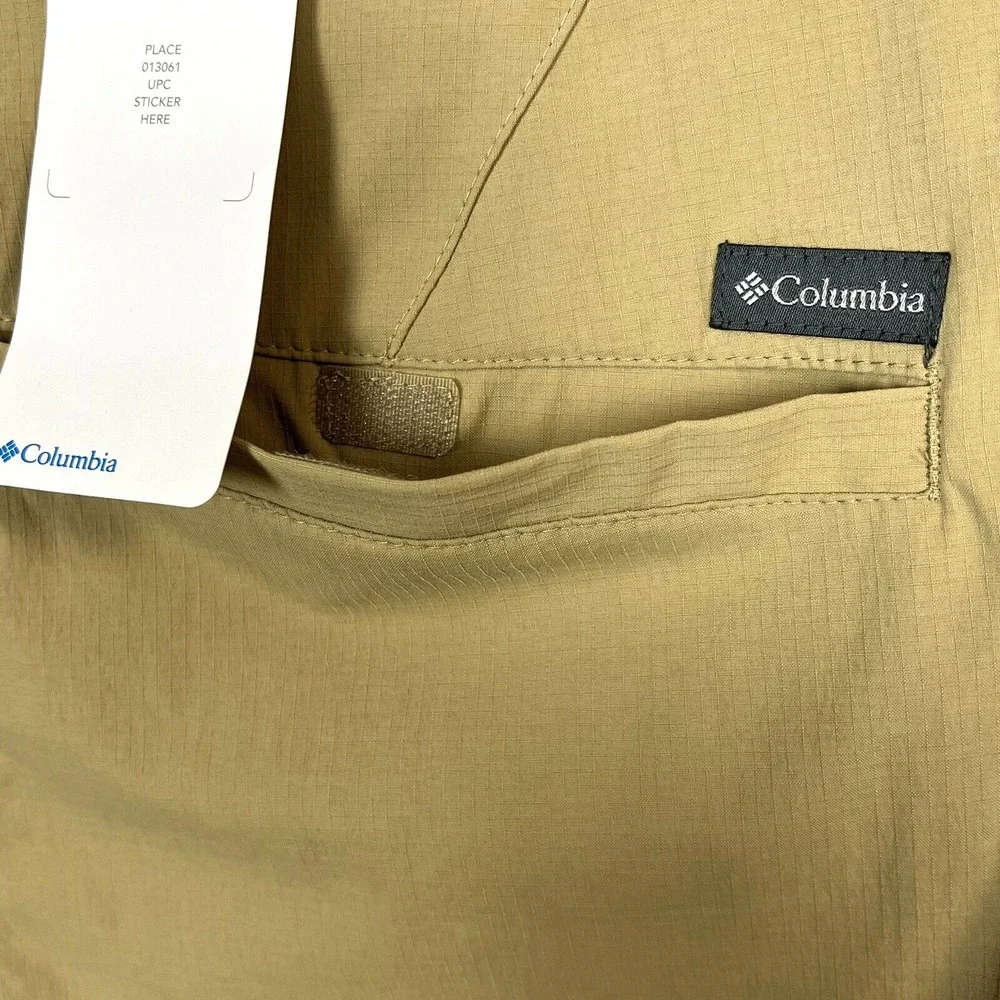 Columbia Men's Chino Shorts Size 42 Tan Khaki Nylon Omni Shield Moisture-wicking